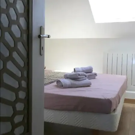 Zeben Sweet Apartment Tours